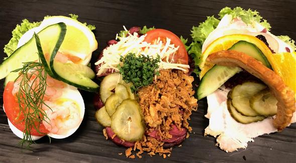 Smørrebrød 27,-