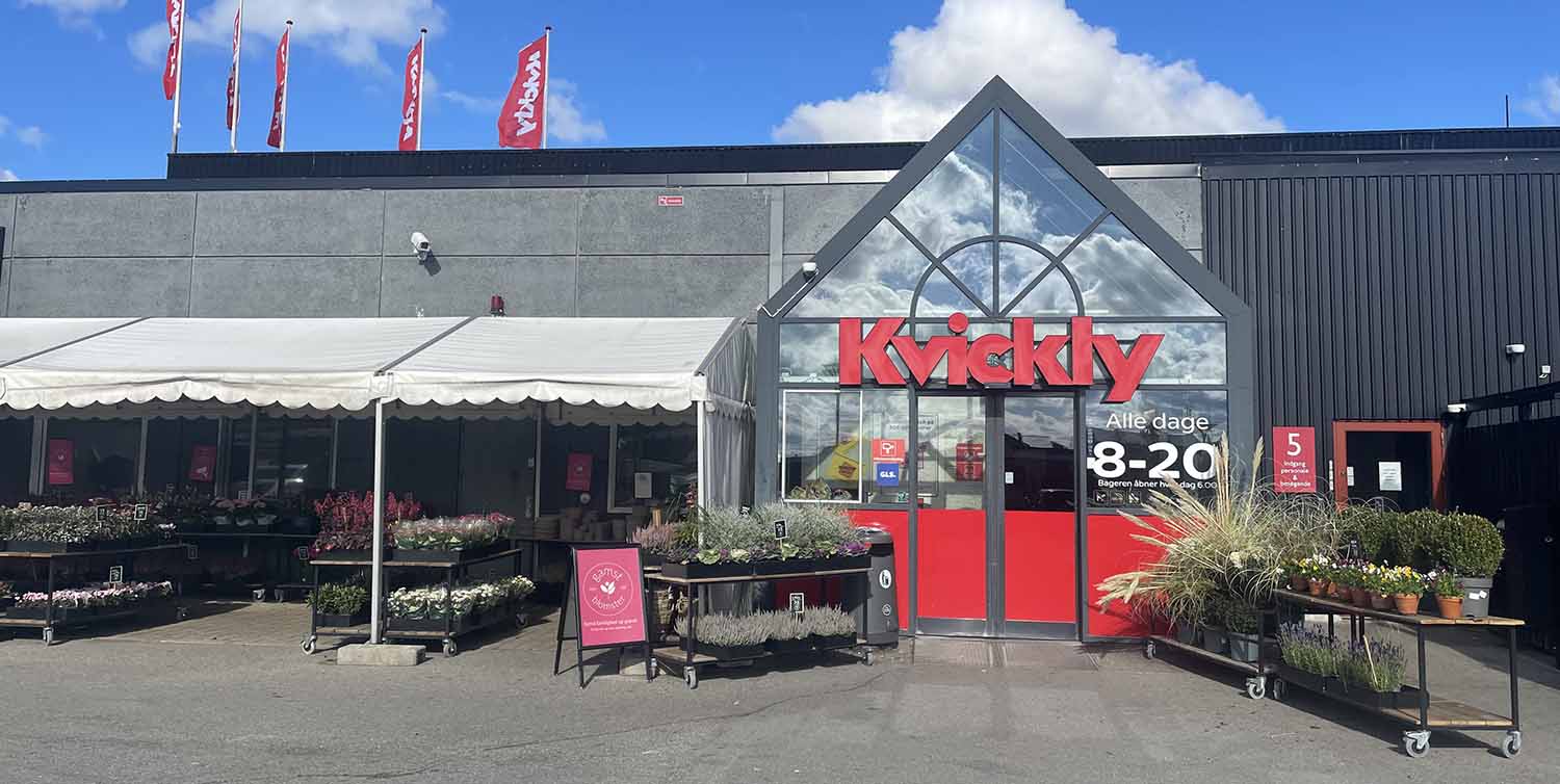 Facaden på Kvickly Helsinge
